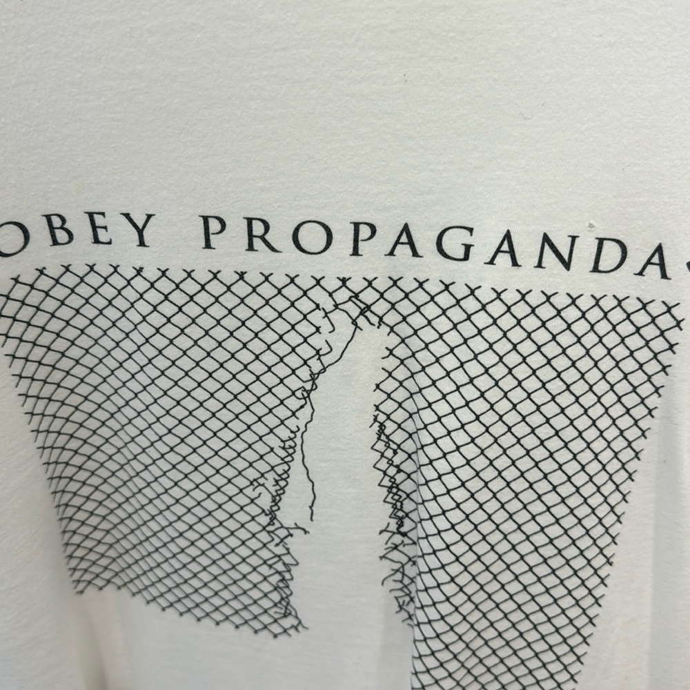 Used Obey T-shirt
